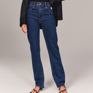 Abercrombie & Fitch 90’s Straight Ultra High Rise Jean NWOT